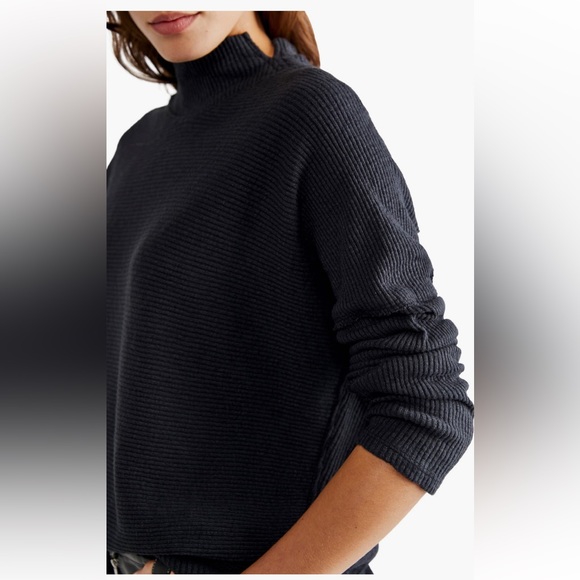 NWT Free People Casey Rib Tunic Sweater Camel Medium - Picture 3 of 16